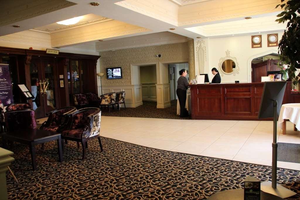The Royal Hotel & Leisure Centre Bray Luaran gambar