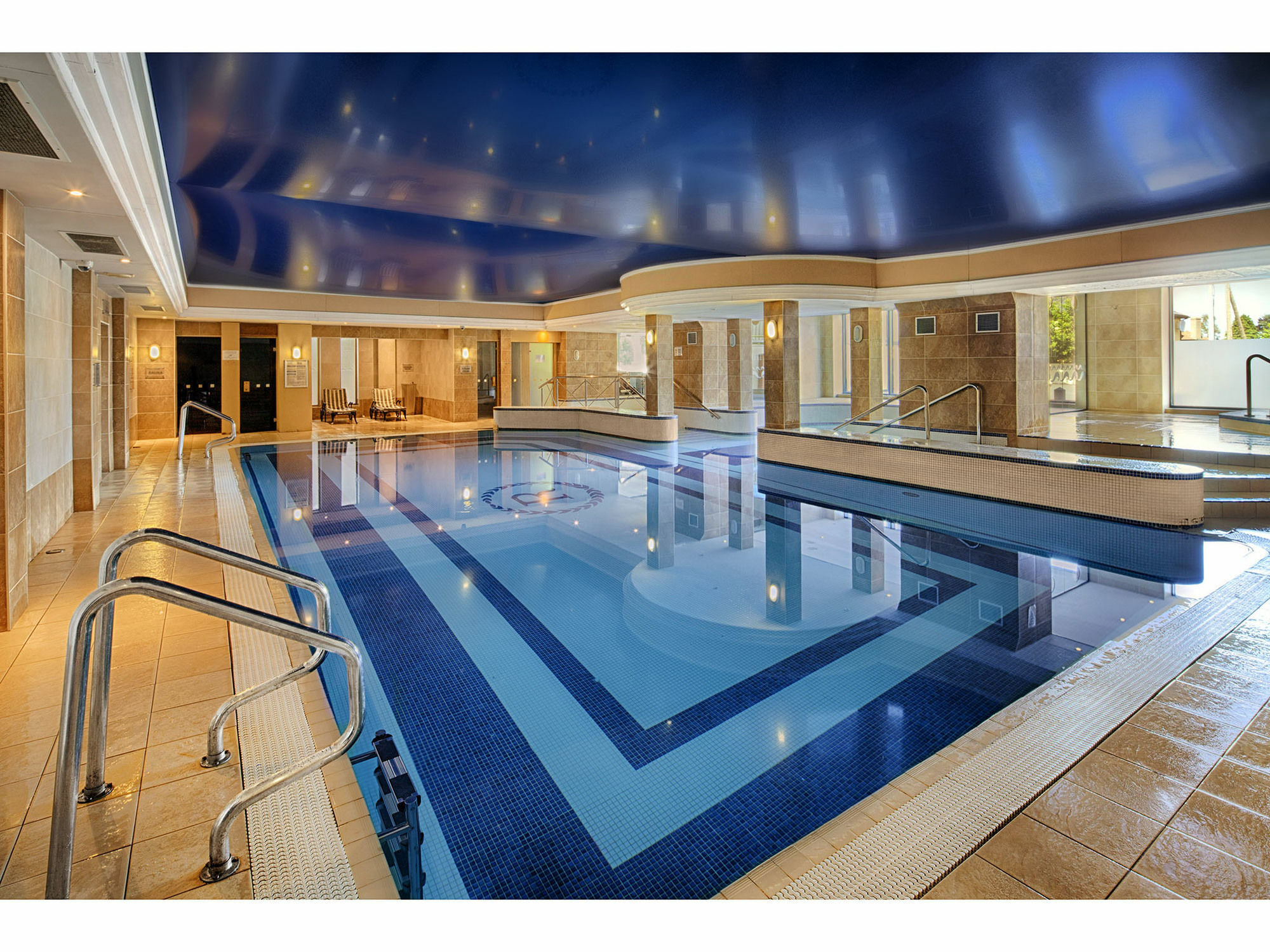The Royal Hotel & Leisure Centre Bray Luaran gambar